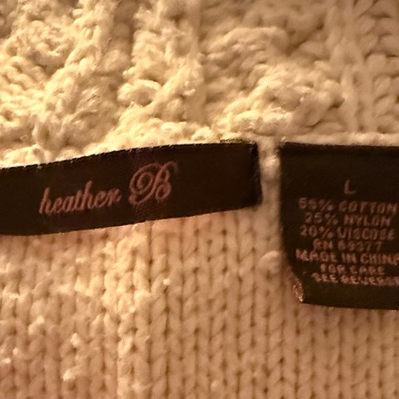 Elegant Cowl Neck Cable Knit Sweater - Picture 3 of 3